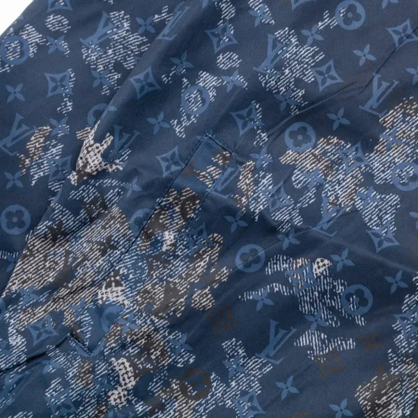 LV 【LOUIS VUITTON】ルイヴィトン ジャケット着ご好評に付き再入荷!240926 LV 【LOUIS VUITTON】ルイヴィトン ジャケット着ご好評に付き再入荷!240926