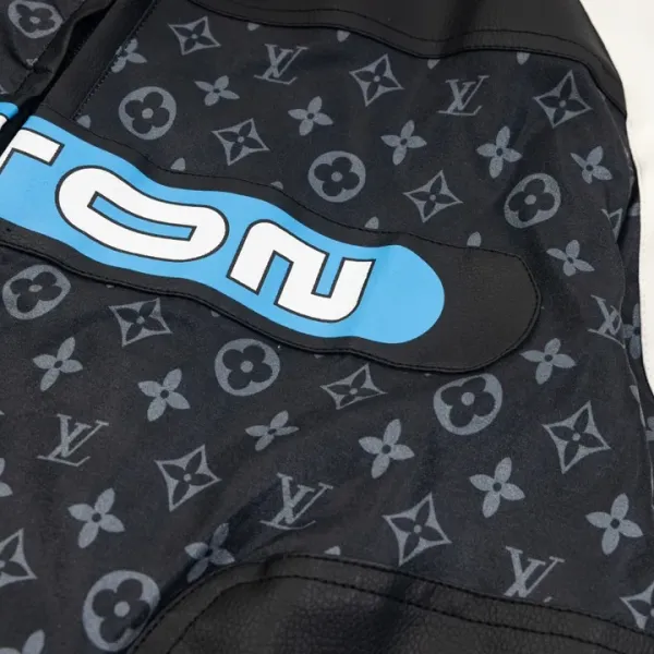 LV 【LOUIS VUITTON】ルイヴィトン ジャケット着 ご好評に付き再入荷!240924 LV 【LOUIS VUITTON】ルイヴィトン ジャケット着 ご好評に付き再入荷!240924