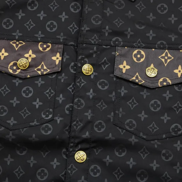 LV 【LOUIS VUITTON】ルイヴィトン ジャケット着ご好評に付き再入荷!240924 LV 【LOUIS VUITTON】ルイヴィトン ジャケット着ご好評に付き再入荷!240924
