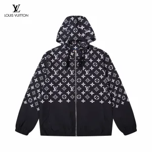 【LOUIS VUITTON】ルイヴィトン ジャケット着ご好評に付き再入荷!240921 【LOUIS VUITTON】ルイヴィトン ジャケット着ご好評に付き再入荷!240921