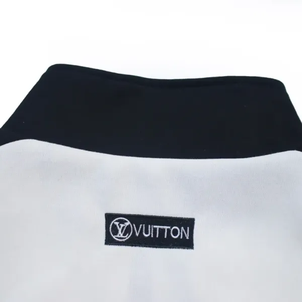 【LOUIS VUITTON】ルイヴィトン ジャケット着 ご好評に付き再入荷!240921 【LOUIS VUITTON】ルイヴィトン ジャケット着 ご好評に付き再入荷!240921