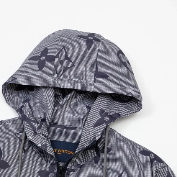 【LOUIS VUITTON  公式旗艦店】ルイヴィトン  ジャケット着 好評に付き再入荷 240826