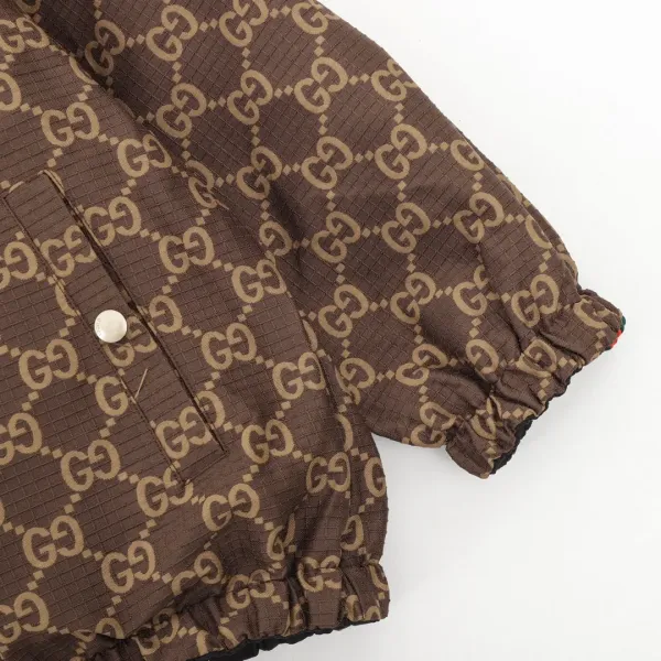【GUCCI 公式旗艦店】グッチ ジャケット着 好評に付き再入荷!241212 【GUCCI 公式旗艦店】グッチ ジャケット着 好評に付き再入荷!241212