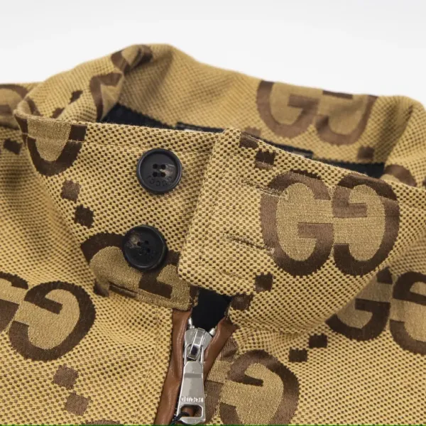 【GUCCI  公式旗艦店】グッチ  ジャケット着 ご好評に付き再入荷！241212