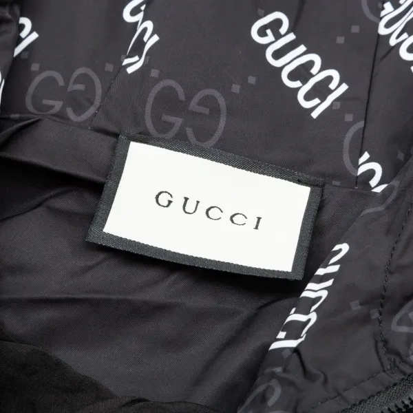 【GUCCI】グッチ ジャケット着ご好評に付き再入荷!240926 【GUCCI】グッチ ジャケット着ご好評に付き再入荷!240926