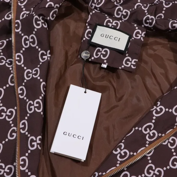 【GUCCI】グッチ ジャケット着  ご好評に付き再入荷！240921