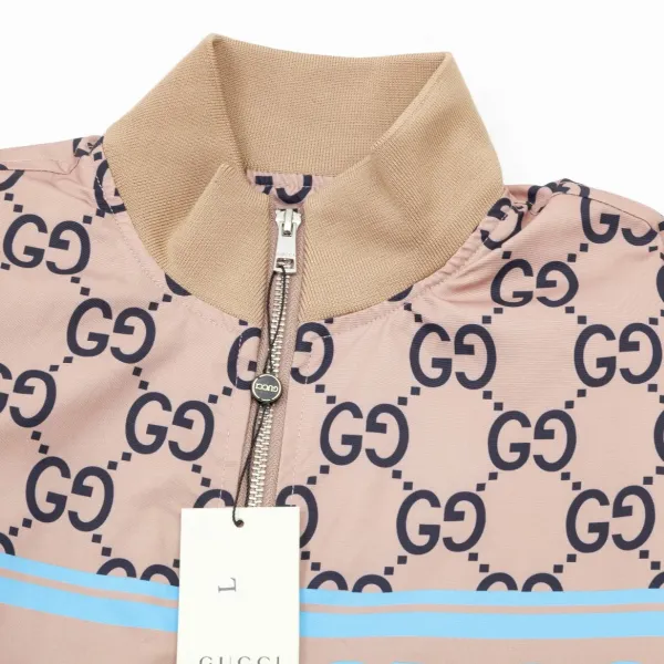 【GUCCI】グッチ ジャケット着  ご好評に付き再入荷！240921