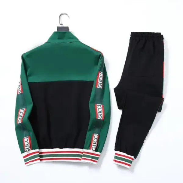 【GUCCI 旗艦店】(グッチ)スーツ ご好評に付き再入荷!240918 【GUCCI 旗艦店】(グッチ)スーツ ご好評に付き再入荷!240918