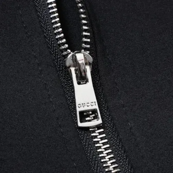 【GUCCI 旗艦店】(グッチ)スーツ ご好評に付き再入荷!240918 【GUCCI 旗艦店】(グッチ)スーツ ご好評に付き再入荷!240918
