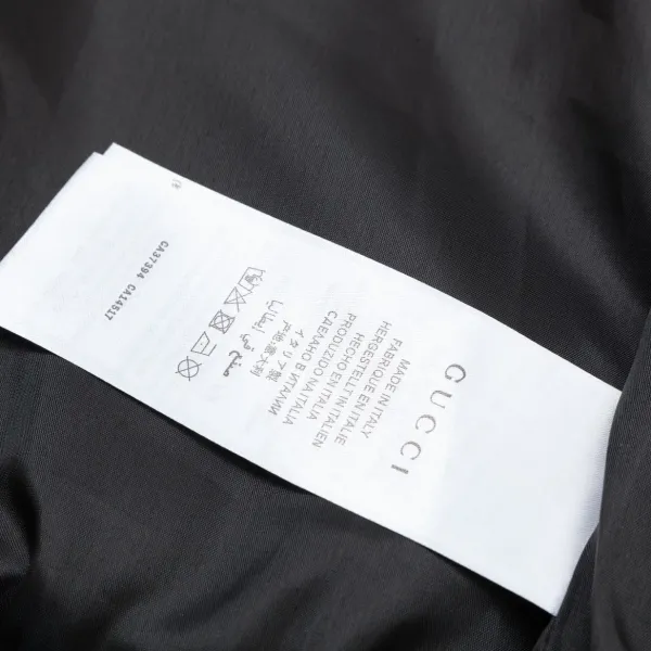 【GUCCI 公式旗艦店】グッチ  ジャケット着 好評に付き再入荷 240828