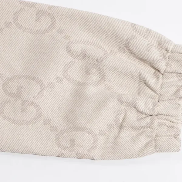 【GUCCI 公式旗艦店】グッチ ジャケット着 好評に付き再入荷 240826 【GUCCI 公式旗艦店】グッチ ジャケット着 好評に付き再入荷 240826