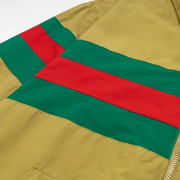 【GUCCI 公式旗艦店】グッチ ジャケット着 好評に付き再入荷 240826 【GUCCI 公式旗艦店】グッチ ジャケット着 好評に付き再入荷 240826