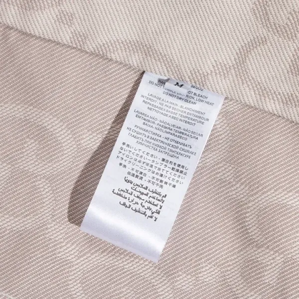 【GUCCI 公式旗艦店】グッチ ジャケット着 好評に付き再入荷 240826 【GUCCI 公式旗艦店】グッチ ジャケット着 好評に付き再入荷 240826