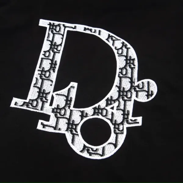 【DIOR 公式旗艦店】ディオール ジャケット着 好評に付き再入荷!241223 【DIOR 公式旗艦店】ディオール ジャケット着 好評に付き再入荷!241223