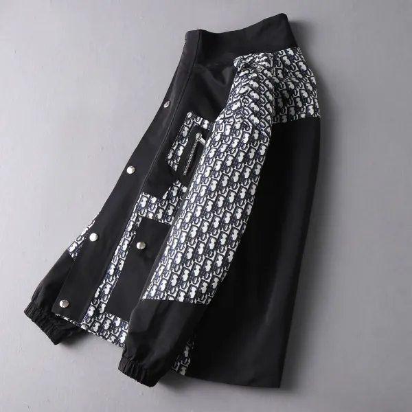 【DIOR 公式旗艦店】ディオール ジャケット着 ご好評に付き再入荷!241223 【DIOR 公式旗艦店】ディオール ジャケット着 ご好評に付き再入荷!241223