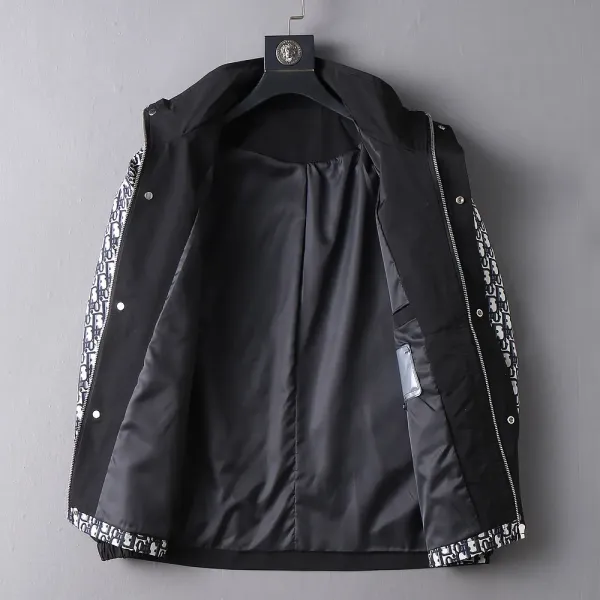 【DIOR 公式旗艦店】ディオール ジャケット着 ご好評に付き再入荷!241223 【DIOR 公式旗艦店】ディオール ジャケット着 ご好評に付き再入荷!241223