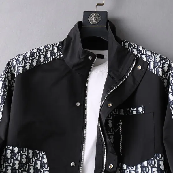 【DIOR 公式旗艦店】ディオール ジャケット着 ご好評に付き再入荷!241223 【DIOR 公式旗艦店】ディオール ジャケット着 ご好評に付き再入荷!241223