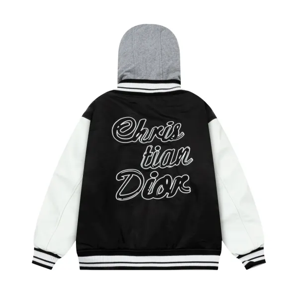 【DIOR 公式旗艦店】ディオール ジャケット着 ご好評に付き再入荷!241212 【DIOR 公式旗艦店】ディオール ジャケット着 ご好評に付き再入荷!241212