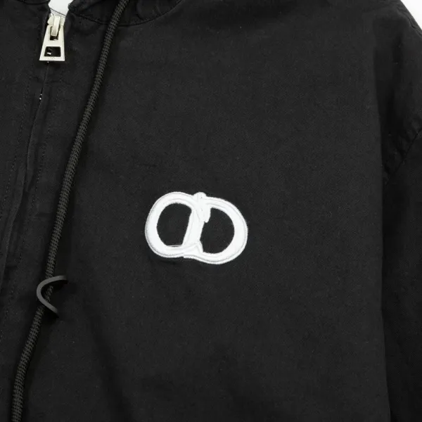 【DIOR 公式旗艦店】ディオール ジャケット着 好評に付き再入荷!241212 【DIOR 公式旗艦店】ディオール ジャケット着 好評に付き再入荷!241212