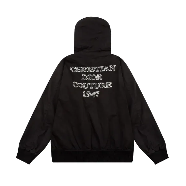 【DIOR 公式旗艦店】ディオール ジャケット着 好評に付き再入荷!241212 【DIOR 公式旗艦店】ディオール ジャケット着 好評に付き再入荷!241212