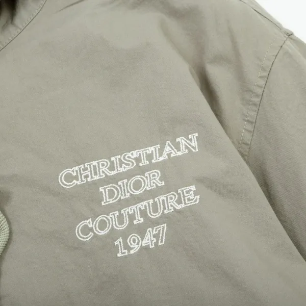 【DIOR 公式旗艦店】ディオール ジャケット着 好評に付き再入荷!241212 【DIOR 公式旗艦店】ディオール ジャケット着 好評に付き再入荷!241212
