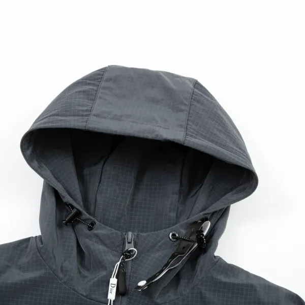 【DIOR 公式旗艦店】ディオール ジャケット着 好評に付き再入荷!241212 【DIOR 公式旗艦店】ディオール ジャケット着 好評に付き再入荷!241212