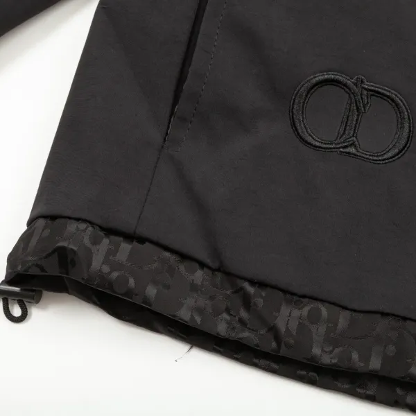 【DIOR 公式旗艦店】ディオール ジャケット着 好評に付き再入荷!241212 【DIOR 公式旗艦店】ディオール ジャケット着 好評に付き再入荷!241212