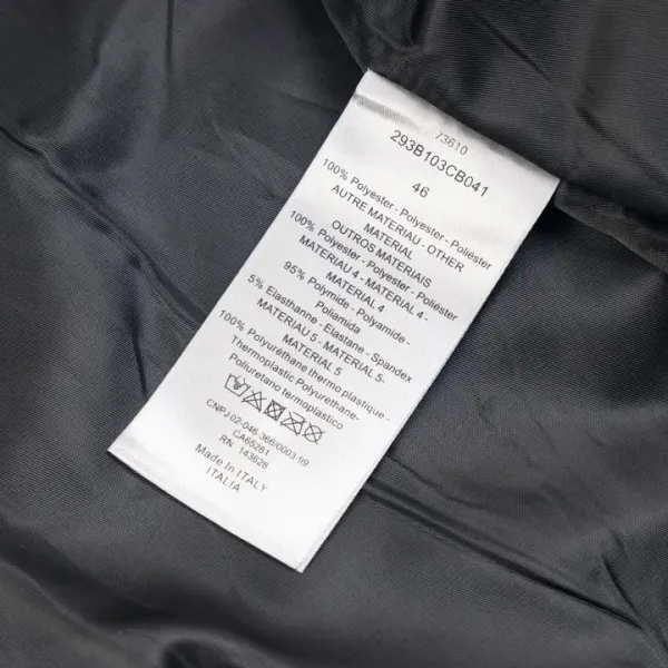 【DIOR 公式旗艦店】ディオール ジャケット着 好評に付き再入荷!241119 【DIOR 公式旗艦店】ディオール ジャケット着 好評に付き再入荷!241119