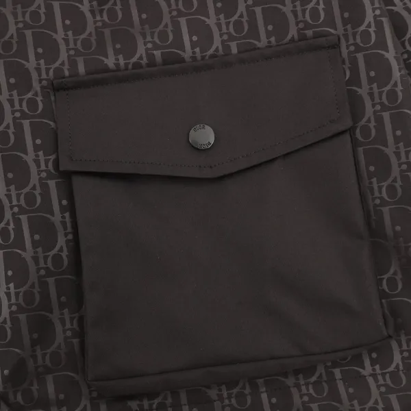 【DIOR 公式旗艦店】ディオール ジャケット着 好評に付き再入荷!241111 【DIOR 公式旗艦店】ディオール ジャケット着 好評に付き再入荷!241111