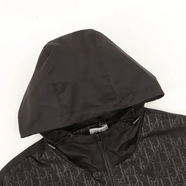 【DIOR 公式旗艦店】ディオール ジャケット着 好評に付き再入荷!241111 【DIOR 公式旗艦店】ディオール ジャケット着 好評に付き再入荷!241111