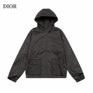 【DIOR 公式旗艦店】ディオール ジャケット着 ご好評に付き再入荷!241023 【DIOR 公式旗艦店】ディオール ジャケット着 ご好評に付き再入荷!241023