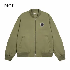 【DIOR 公式旗艦店】ディオール ジャケット着 ご好評に付き再入荷!241021 【DIOR 公式旗艦店】ディオール ジャケット着 ご好評に付き再入荷!241021