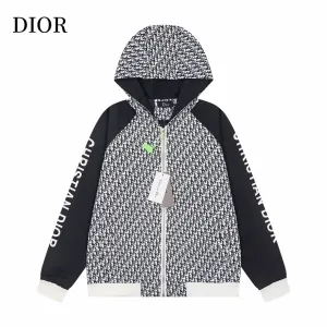 【DIOR 公式旗艦店】ディオール ジャケット着 好評に付き再入荷! 240923 【DIOR 公式旗艦店】ディオール ジャケット着 好評に付き再入荷! 240923