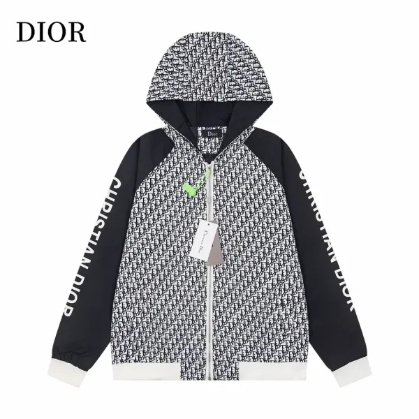 【DIOR 公式旗艦店】ディオール ジャケット着 好評に付き再入荷! 240923 【DIOR 公式旗艦店】ディオール ジャケット着 好評に付き再入荷! 240923