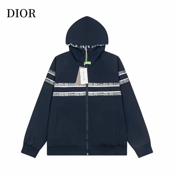 【DIOR 公式旗艦店】ディオール ジャケット着 好評に付き再入荷! 240923 【DIOR 公式旗艦店】ディオール ジャケット着 好評に付き再入荷! 240923