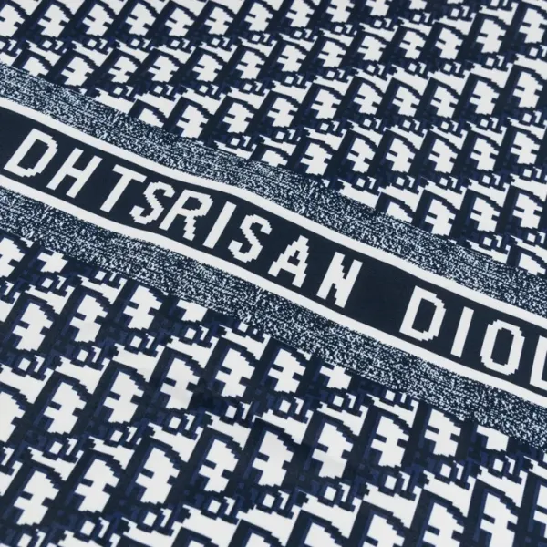 【DIOR 公式旗艦店】ディオール ジャケット着 好評に付き再入荷! 240923 【DIOR 公式旗艦店】ディオール ジャケット着 好評に付き再入荷! 240923