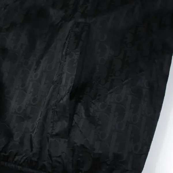 【DIOR  公式旗艦店】ディオール   ジャケット着 好評に付き再入荷！ 240923