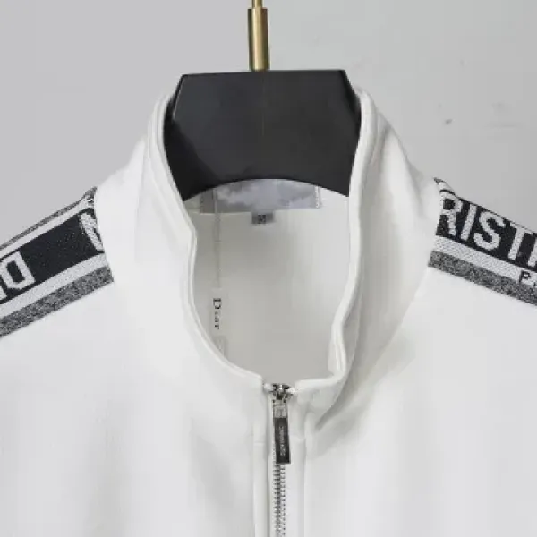 【DIOR 公式旗艦店】(ディオール)スーツ 男女兼用、ご好評に付き再入荷!240918 【DIOR 公式旗艦店】(ディオール)スーツ 男女兼用、ご好評に付き再入荷!240918