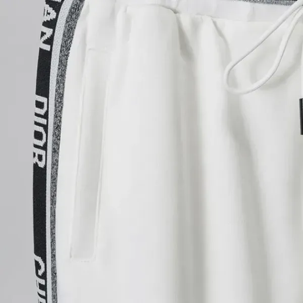 【DIOR 公式旗艦店】(ディオール)スーツ 男女兼用、ご好評に付き再入荷!240918 【DIOR 公式旗艦店】(ディオール)スーツ 男女兼用、ご好評に付き再入荷!240918