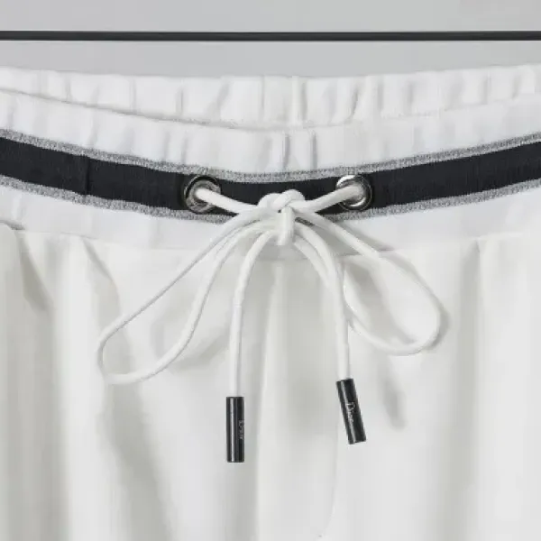 【DIOR 公式旗艦店】(ディオール)スーツ 男女兼用、ご好評に付き再入荷!240918 【DIOR 公式旗艦店】(ディオール)スーツ 男女兼用、ご好評に付き再入荷!240918