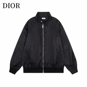 【DIOR 公式旗艦店】ディオール ジャケット着 好評に付き再入荷 240828 【DIOR 公式旗艦店】ディオール ジャケット着 好評に付き再入荷 240828