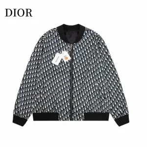 【DIOR 公式旗艦店】 ディオール ジャケット着 好評に付き再入荷 240827 【DIOR 公式旗艦店】 ディオール ジャケット着 好評に付き再入荷 240827