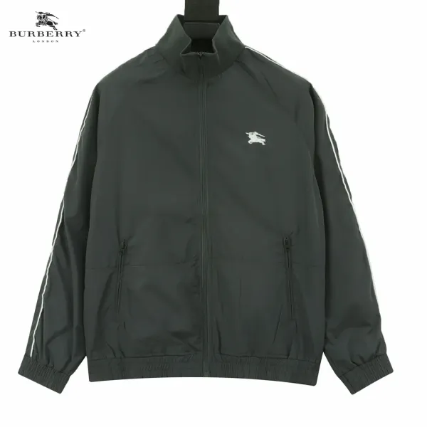 【BURBERRY 公式旗艦店】バーバリー ジャケット着 好評に付き再入荷!241112 【BURBERRY 公式旗艦店】バーバリー ジャケット着 好評に付き再入荷!241112