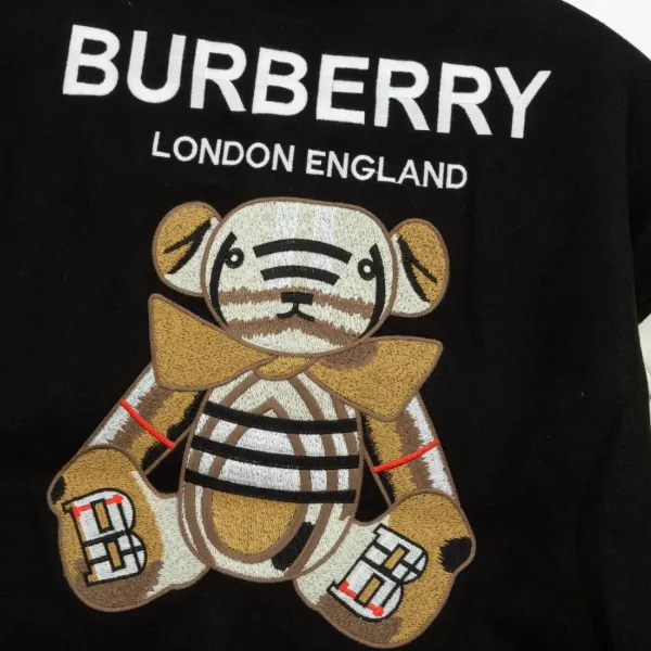 【BURBERRY 公式旗艦店】バーバリー ジャケット着 ご好評に付き再入荷!241022 【BURBERRY 公式旗艦店】バーバリー ジャケット着 ご好評に付き再入荷!241022