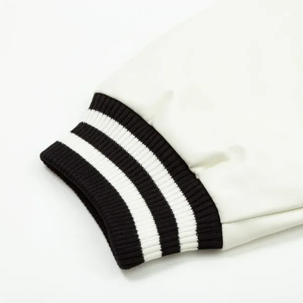 【BURBERRY 公式旗艦店】バーバリー ジャケット着 ご好評に付き再入荷!241022 【BURBERRY 公式旗艦店】バーバリー ジャケット着 ご好評に付き再入荷!241022