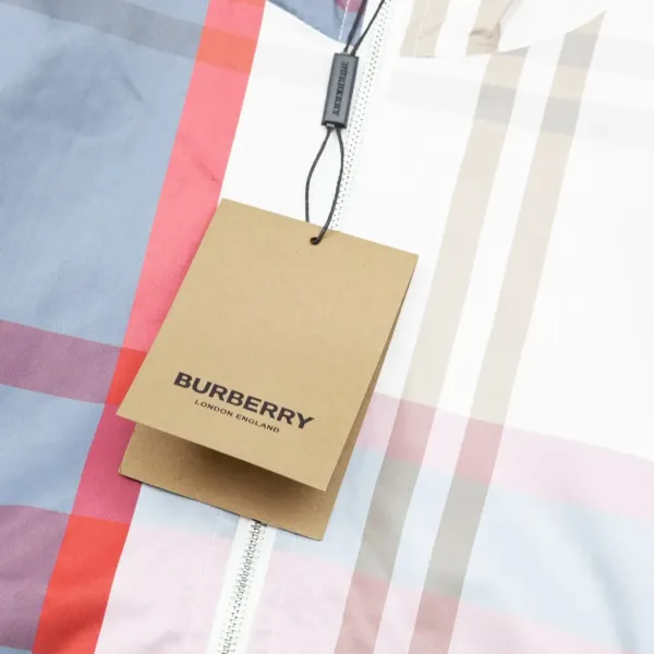 【BURBERRY】バーバリー ジャケット着ご好評に付き再入荷!240926 【BURBERRY】バーバリー ジャケット着ご好評に付き再入荷!240926