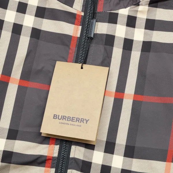 【BURBERRY】バーバリー  ジャケット着ご好評に付き再入荷！240926
