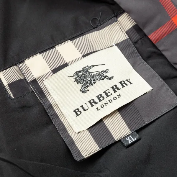 【BURBERRY】バーバリー  ジャケット着ご好評に付き再入荷！240926