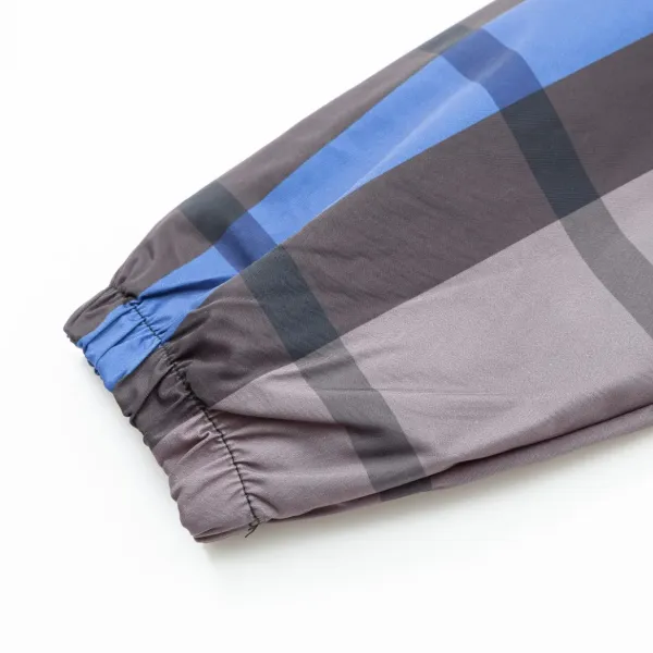 【BURBERRY】バーバリー  ジャケット着ご好評に付き再入荷！240926