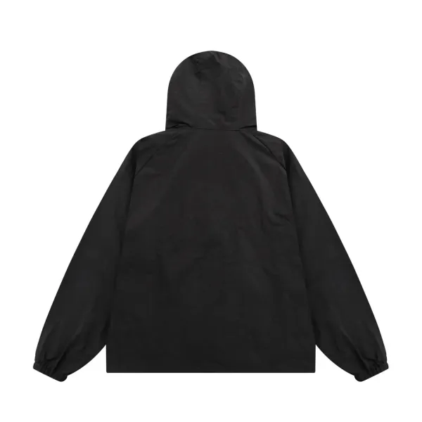 【BURBERRY 公式旗艦店】バーバリー ジャケット着ご好評に付き再入荷!240924 【BURBERRY 公式旗艦店】バーバリー ジャケット着ご好評に付き再入荷!240924